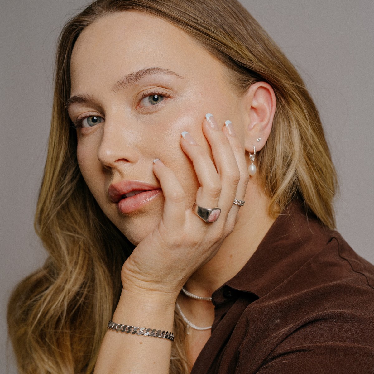 IX Cushion Rhodocrosite Signet Ring - Silver DMN0282RHRHOCR