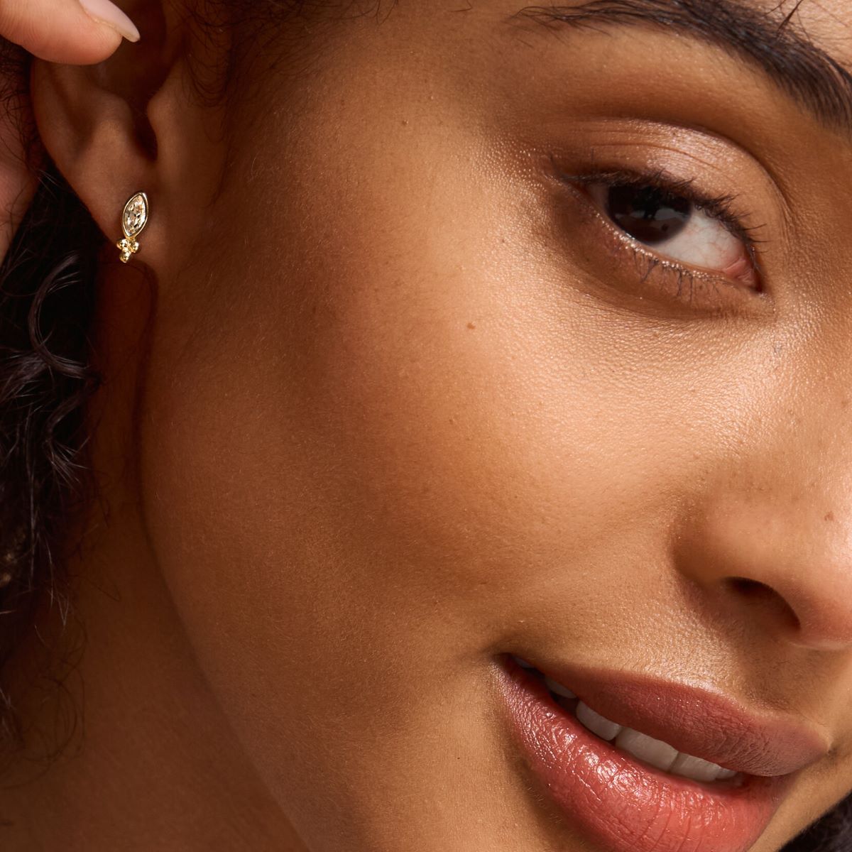 Olivia Burton Classic Dainty Gold Plated Stud Earrings - 24100286