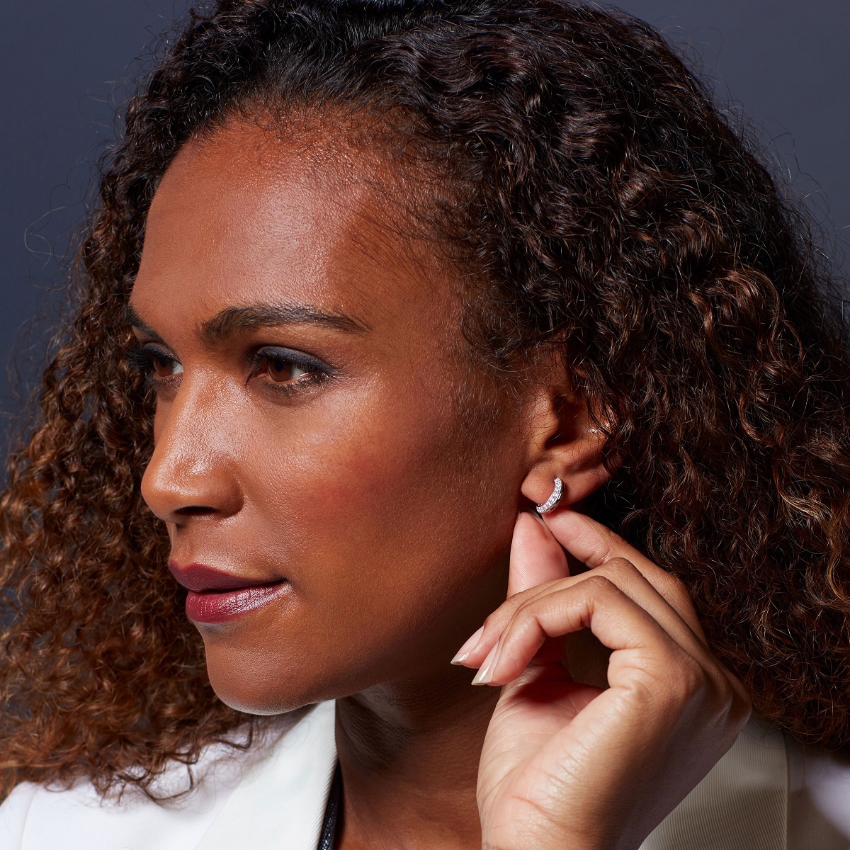 Kit Heath Bevel Cirque Zirconia Semi-Hoop Stud Earrings 
3151CZ