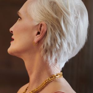 Rachel Jackson Electric Goddess Mini Huggie Hoop Earrings Gold EGE8GP