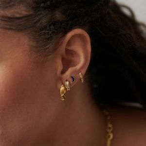 Daisy  Estée Lalonde Sunburst Huggie Earrings - Gold - ELE17_GP