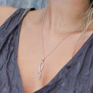 Kit Heath Entwine Twine Twist Pavé Necklace 90225CZ