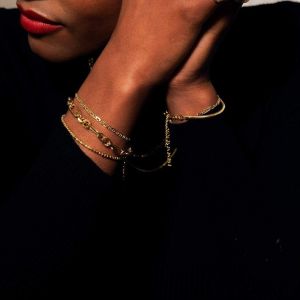 Daisy Magnus Chain Bracelet - Gold RBR04_GP