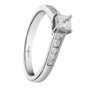 Brown & Newirth 'Splendour' Engagement Ring
EN213PC87