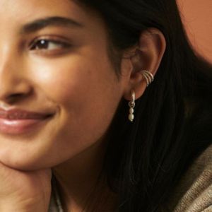 Daisy London Double Baroque Pearl Silver Hoop Earrings - TE08_SLV