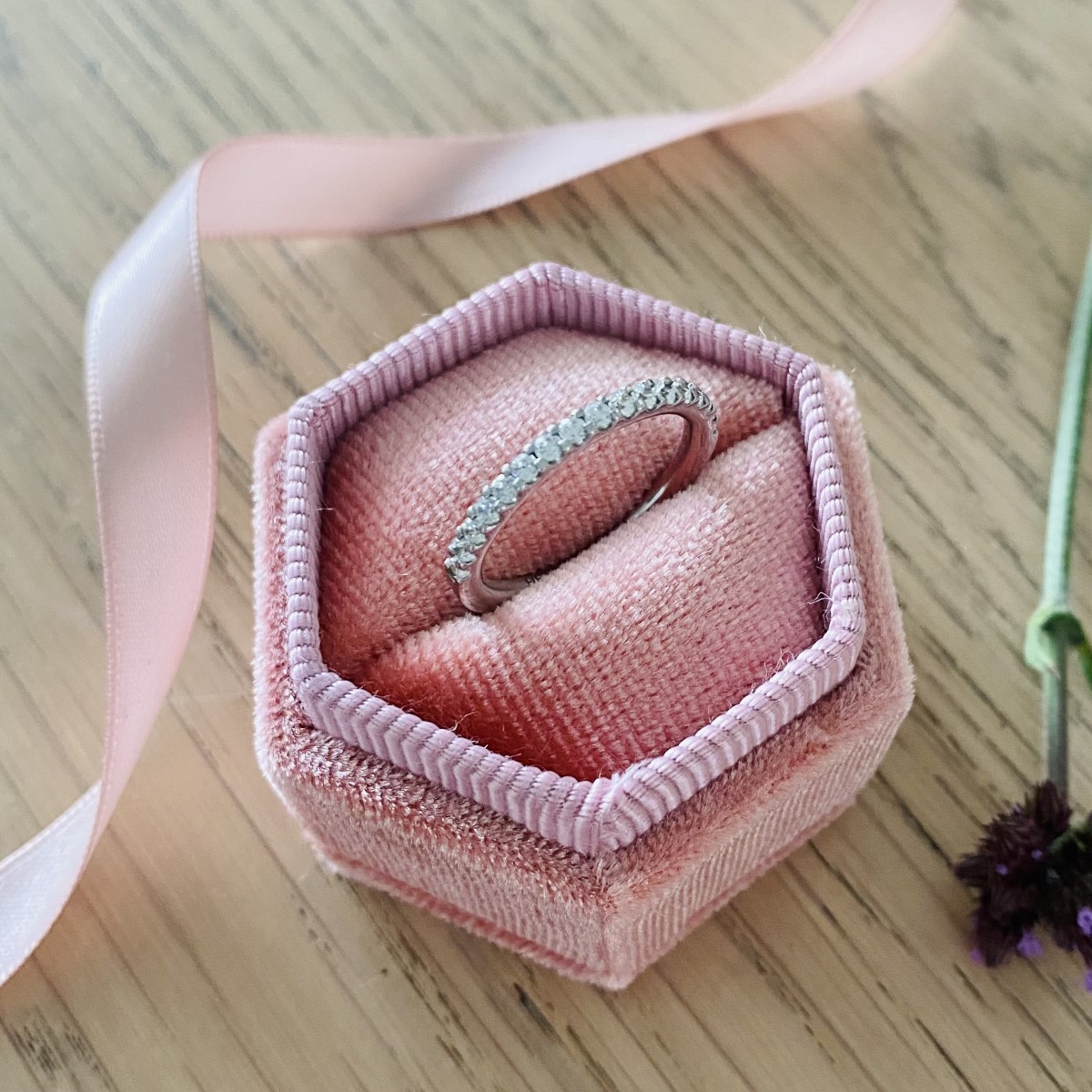 Raphael Collection Half Eternity Ring - Micro claw HET1023