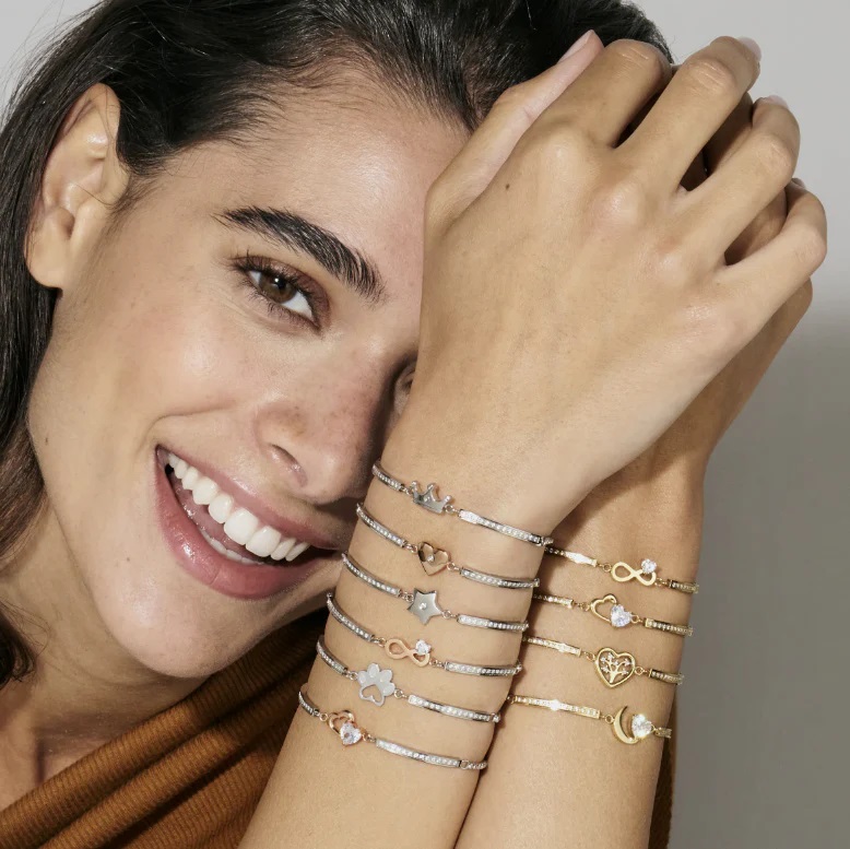 Nomination Milleluci Refined Bracelet Stainless Steel Gold and Zirconia - Dog Footprint. Item code 028018/013