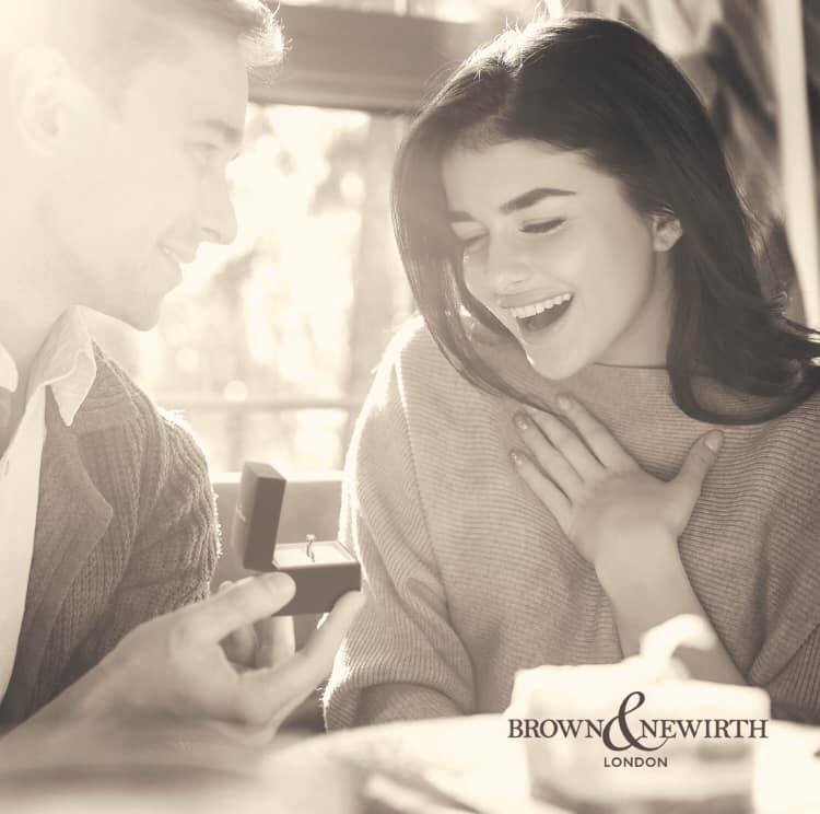 Brown & Newirth 'Squeeze' Round Brilliant Engagement Ring