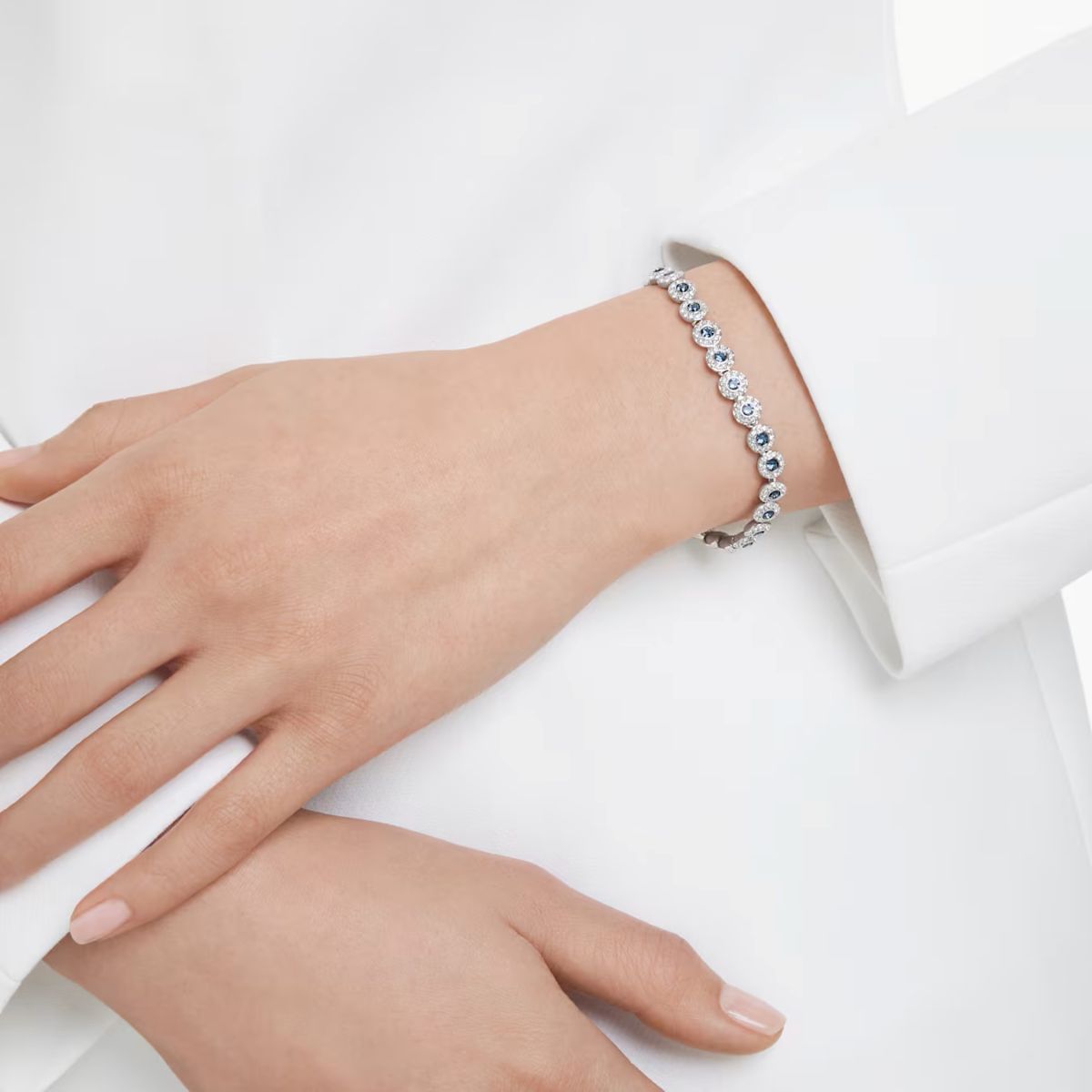 Swarovski Una Angelic Tennis Bracelet Round Cut - Blue Rhodium Plated - 5733401