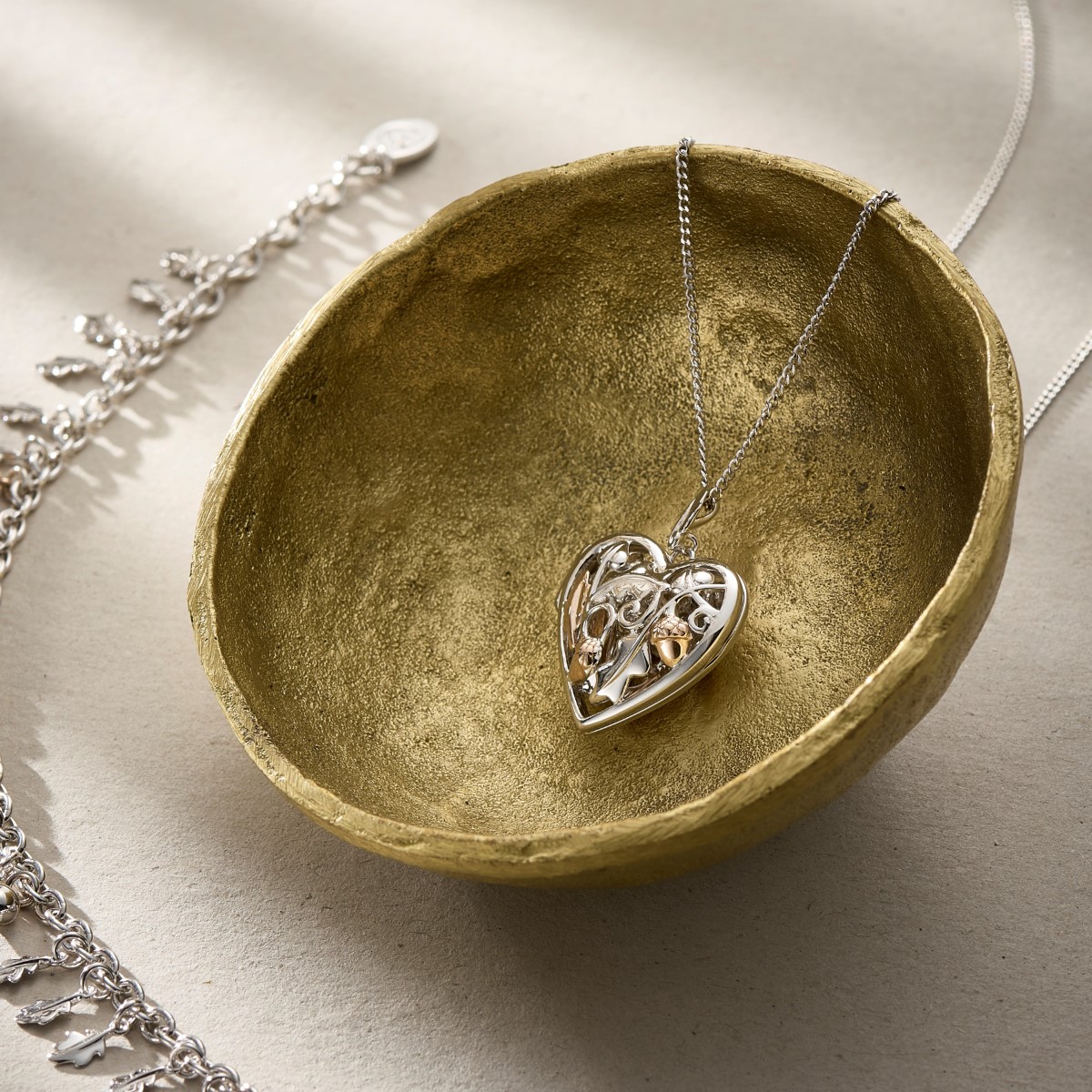 Clogau Royal Oak Heart Locket XX3STRP04