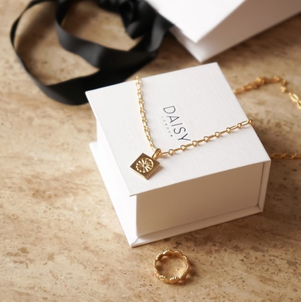 Shop all Daisy Jewellery